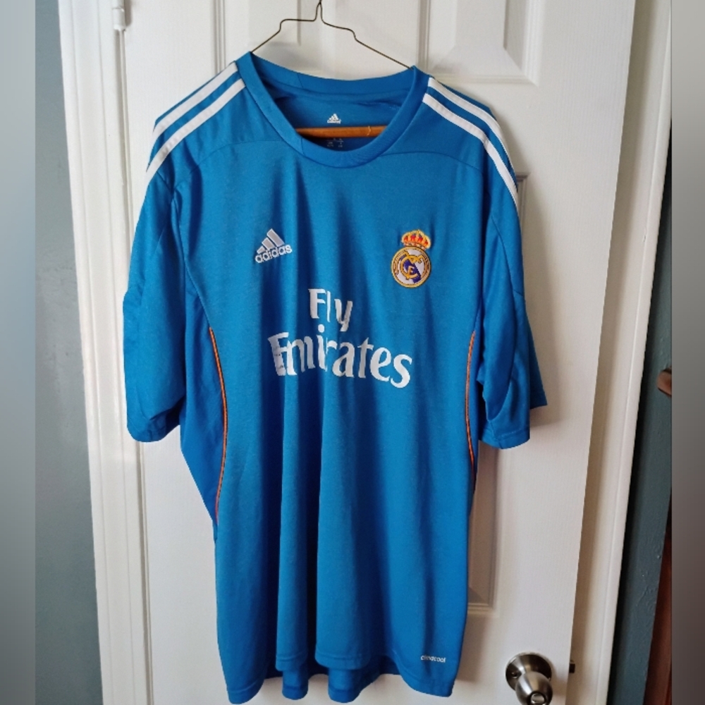 Adidas Real Madrid   Soccer Jersey